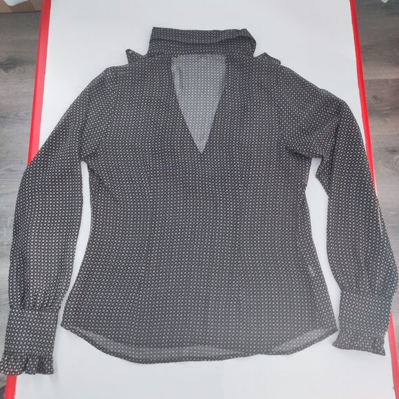 LOFT Ann Taylor lightweight blouse frill deep cut neck black women's size 6 - Picture 3 of 9